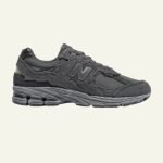 2002R Protection Pack Phantom Anthracite Grey