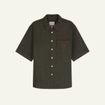 La chemise en denim brut vert