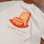 T-shirt uMD x Sheesh Cool People Eat Sandos – Image 2