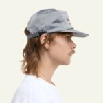 La casquette en nylon grise – Image 4